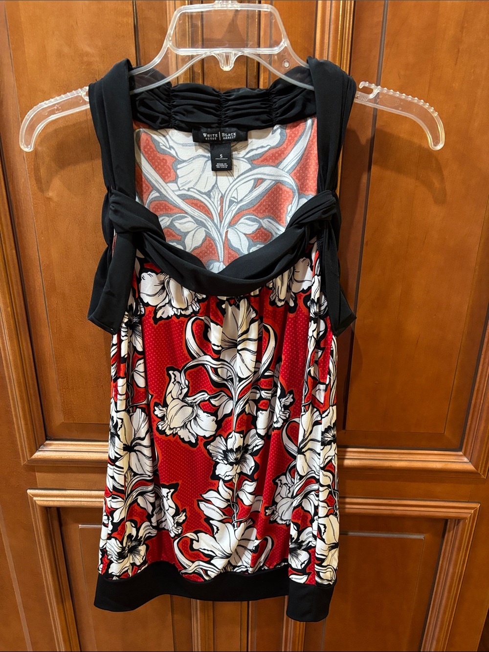 White House Black Market Red and Black Floral Sleeveless Mini Dress